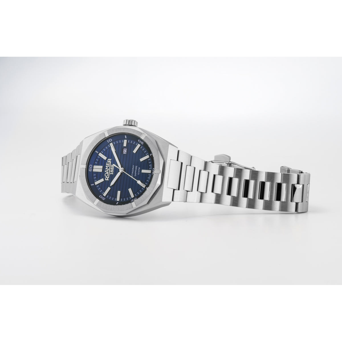 roamer stingray 42mm 3h blue dial stainless steel watch