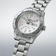 seiko 5 sports field in white ensign