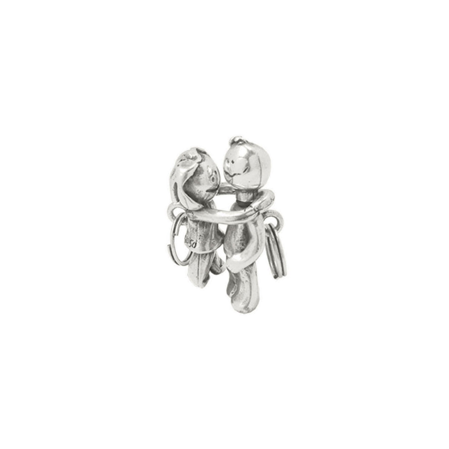 uno de 50 boy and girl 5mm key ring in metal mix coated in 15 micro silver.