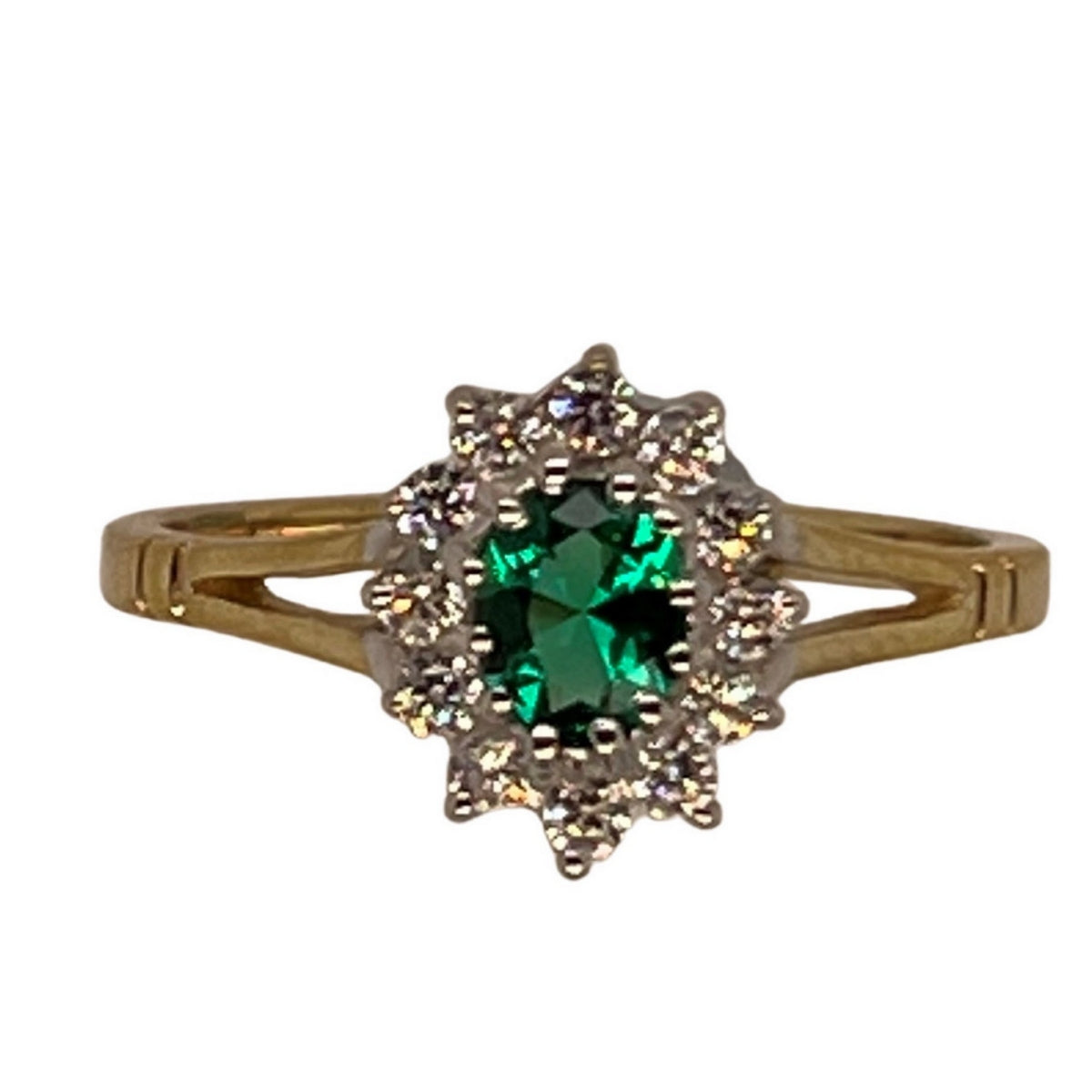 9ct gold (375) ring yellow gold 1.5g green oval cz emerald prong set
