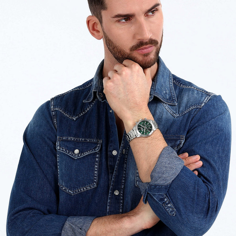 sector quartz multi function stainless steel green dial bracelet watch